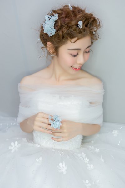 专业婚礼造型专业跟妆