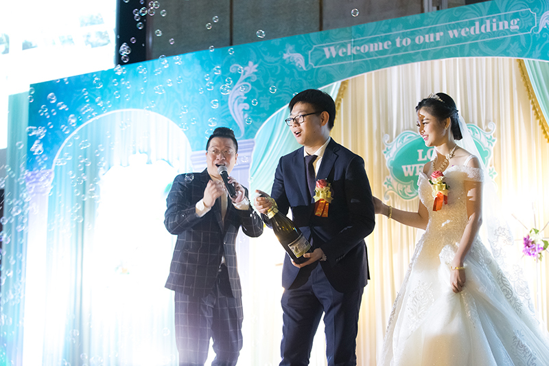 金牌婚礼主持人