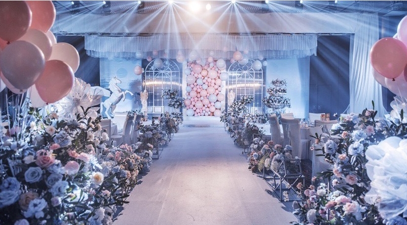 少女风气球主题婚礼策划